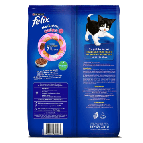 FELIX GATITOS MEGAMIX 500GR packaging with playful kitten, featuring a colorful food mix for balanced nutrition.